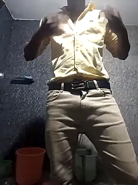 Snapshot of djbhai_ chatting on March 28, 1:54 pm djbhai online show from March 28, 1:54 pm