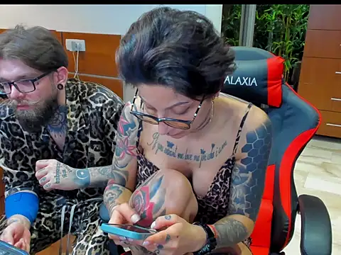 wildheartsx online show from March 27, 11:59 pm