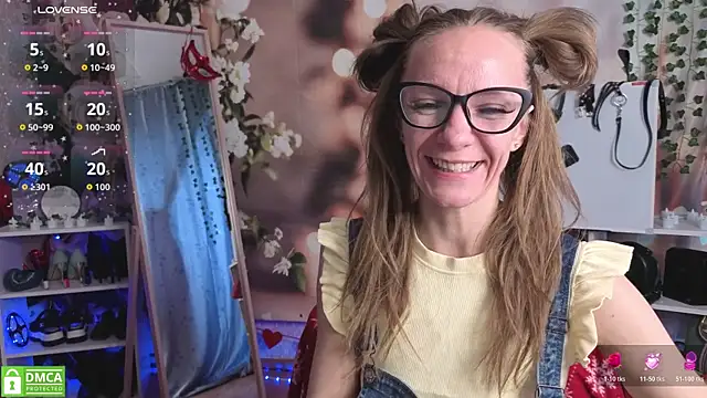 Snapshot of jesica_mooonn chatting on May 2, 3:22 am jesica mooonn online show from May 2, 3:22 am