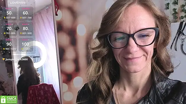 Snapshot of jesica_mooonn chatting on May 16, 3:58 am jesica mooonn online show from May 16, 3:58 am