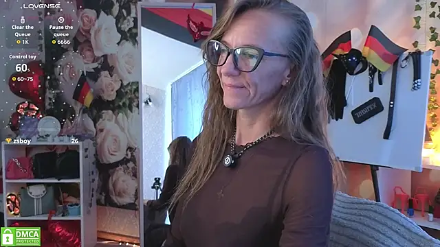 Snapshot of jesica_mooonn chatting on June 20, 4:26 am jesica mooonn online show from June 20, 4:26 am