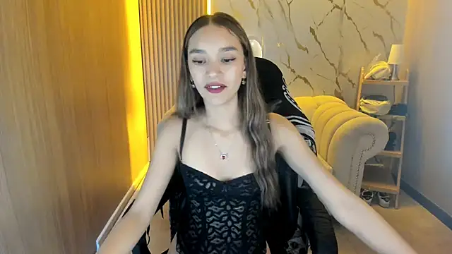 Snapshot of Paulin_roses_tf chatting on April 13, 1:27 pm Paulin roses tf online show from April 13, 1:27 pm