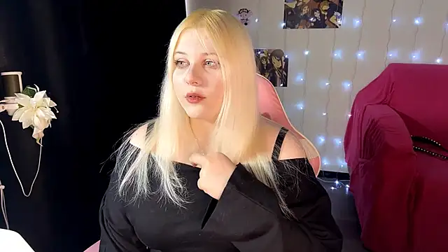 Snapshot of Tina_Evanss chatting on March 31, 7:53 am Tina Evanss online show from March 31, 7:53 am