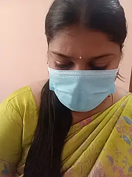 Snapshot of Tamil_Hot_Rithaniya chatting on July 6, 5:59 am Tamil Hot Rithaniya online show from July 6, 5:59 am