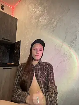 erikabrowncute online show from May 30, 8:17 pm