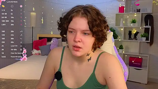Amely Muerte online show from May 2, 3:44 am