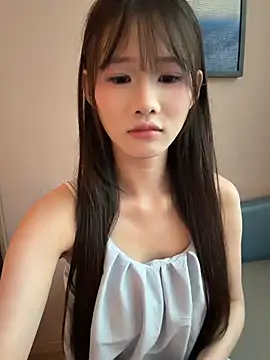 Snapshot of anan_baby chatting on July 6, 1:57 am anan baby online show from July 6, 1:57 am