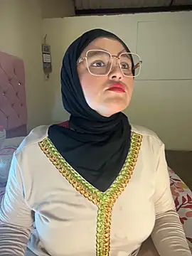 Snapshot of Marian_fadel chatting on June 16, 1:03 pm Marian fadel online show from June 16, 1:03 pm