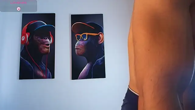 IamAxel03 online show from March 28, 7:35 pm