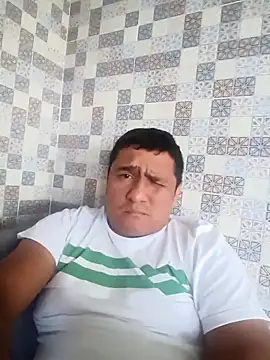 luis20212 online show from May 10, 8:58 pm