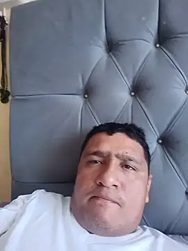luis20212 online show from June 23, 1:53 pm