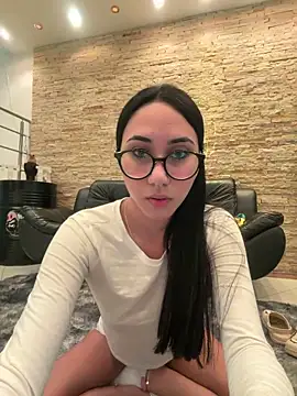 Snapshot of juliacosta chatting on May 30, 7:16 am juliacosta online show from May 30, 7:16 am
