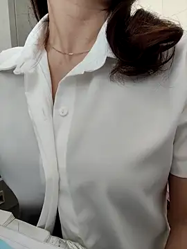 Easyly0 online show from March 30, 9:21 am