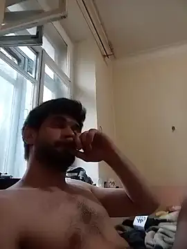 Snapshot of fogekaro3 chatting on June 18, 12:22 am fogekaro3 online show from June 18, 12:22 am