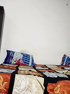Snapshot of Sexyy_Bhabhi_143 chatting on July 8, 10:36 pm Sexyy Bhabhi 143 online show from July 8, 10:36 pm