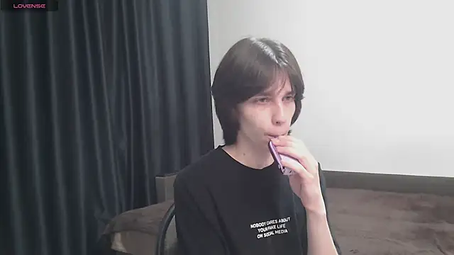 Snapshot of mason_silver chatting on May 14, 10:00 am mason silver online show from May 14, 10:00 am