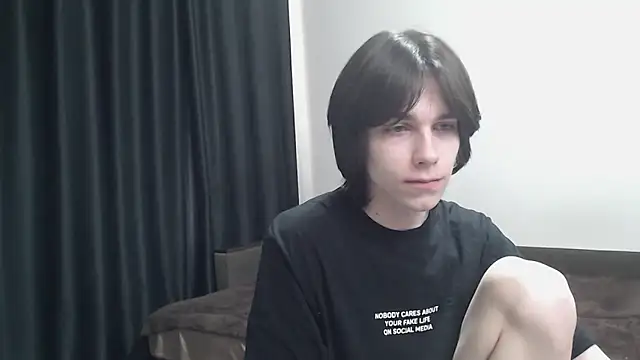 Snapshot of mason_silver chatting on May 15, 11:06 am mason silver online show from May 15, 11:06 am