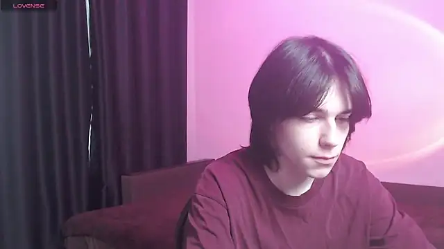 Snapshot of mason_silver chatting on May 26, 6:42 am mason silver online show from May 26, 6:42 am