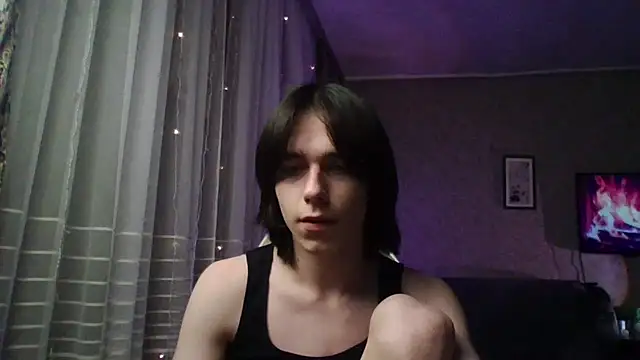 Snapshot of mason_silver chatting on June 3, 3:39 pm mason silver online show from June 3, 3:39 pm
