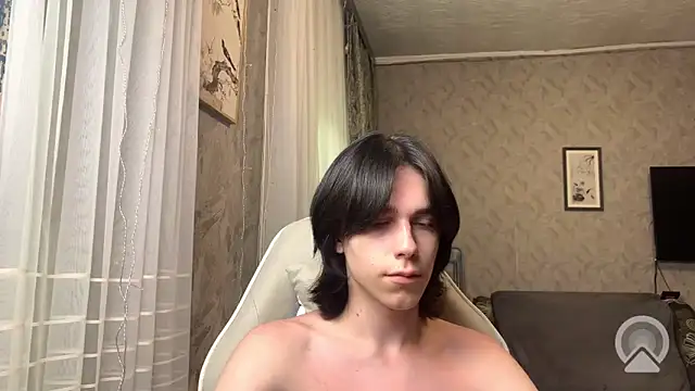 Snapshot of mason_silver chatting on June 13, 10:57 am mason silver online show from June 13, 10:57 am