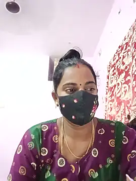 Snapshot of tamilratchasii chatting on June 2, 4:31 pm tamilratchasii online show from June 2, 4:31 pm