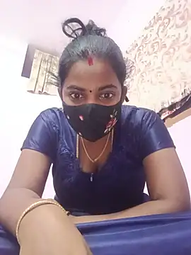 Snapshot of tamilratchasii chatting on June 4, 6:03 pm tamilratchasii online show from June 4, 6:03 pm
