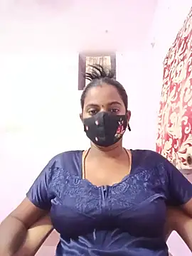 Snapshot of tamilratchasii chatting on June 25, 4:22 pm tamilratchasii online show from June 25, 4:22 pm