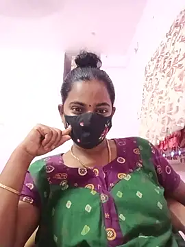 Snapshot of tamilratchasii chatting on July 19, 6:39 am tamilratchasii online show from July 19, 6:39 am