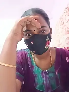Snapshot of tamilratchasii chatting on July 25, 4:10 am tamilratchasii online show from July 25, 4:10 am