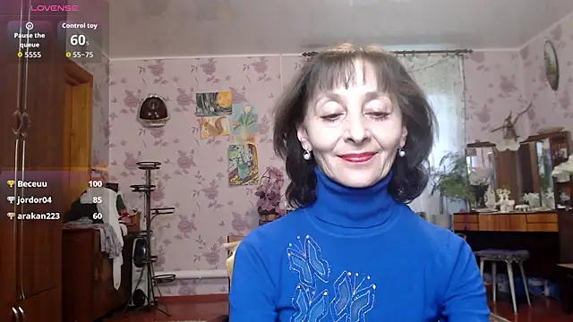 Snapshot of Shooting-Star- chatting on April 1, 1:41 pm Shooting-Star- online show from April 1, 1:41 pm