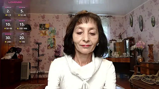 Snapshot of Shooting-Star- chatting on April 16, 8:26 am Shooting-Star- online show from April 16, 8:26 am
