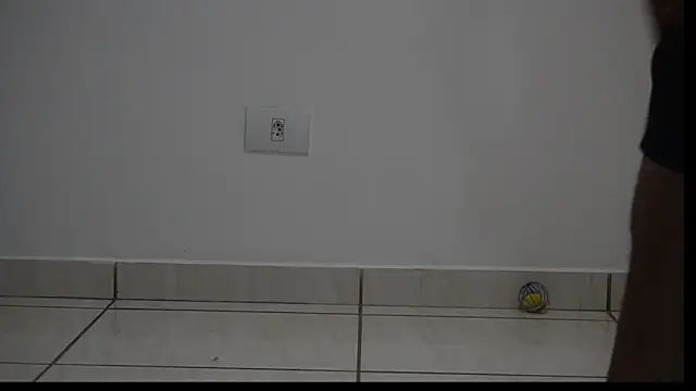 Snapshot of badjade chatting on March 28, 1:38 am badjade online show from March 28, 1:38 am