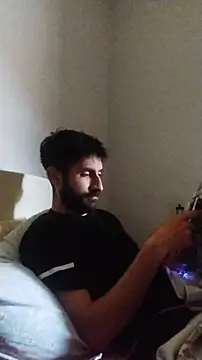 hornyturkishboy1994 online show from April 24, 9:56 am