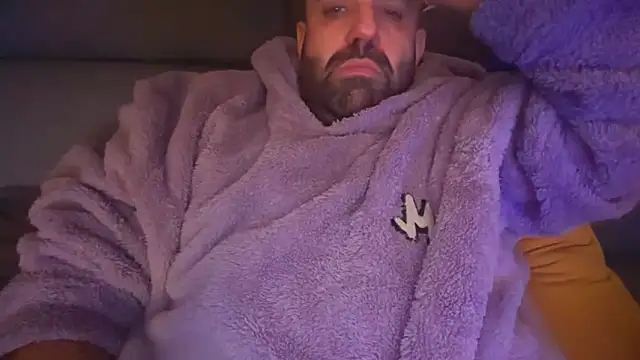 Snapshot of pirulomadrid79 chatting on March 30, 2:23 am pirulomadrid79 online show from March 30, 2:23 am