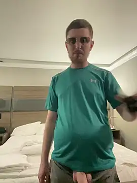 Snapshot of taytay2661 chatting on March 30, 7:59 pm taytay2661 online show from March 30, 7:59 pm