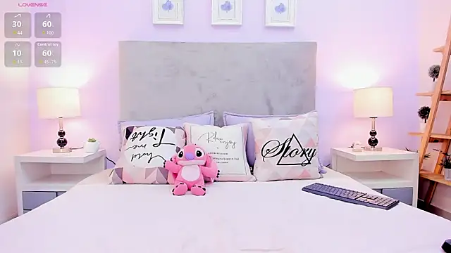 Snapshot of MAYTEMINAJ chatting on July 28, 7:39 pm MAYTEMINAJ online show from July 28, 7:39 pm