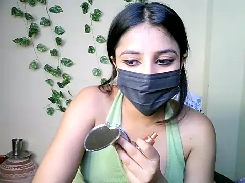 NANCY OBEROYE online show from June 6, 5:17 pm