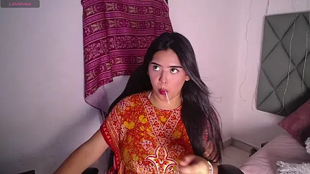 Snapshot of devika_kumar chatting on July 15, 7:08 pm devika kumar online show from July 15, 7:08 pm