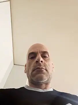 RoyVargo real online show from March 28, 11:37 pm