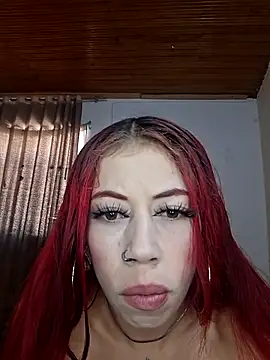 kellyxxx30 online show from April 12, 3:39 pm