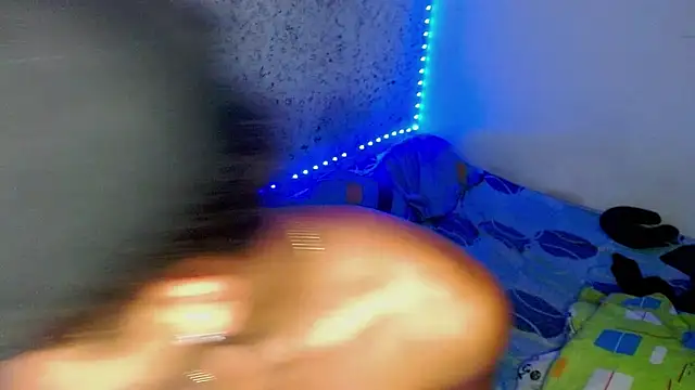 Snapshot of tonydesire_ chatting on June 10, 8:52 pm tonydesire online show from June 10, 8:52 pm