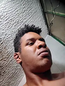 Snapshot of Liz_Montero chatting on March 30, 6:03 am Liz Montero online show from March 30, 6:03 am