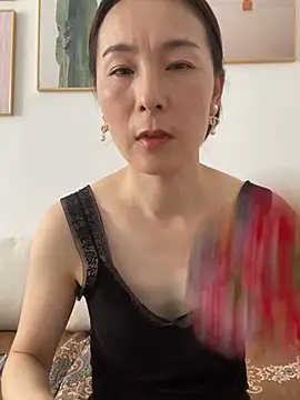 Snapshot of you-520 chatting on July 30, 2:21 am you-520 online show from July 30, 2:21 am