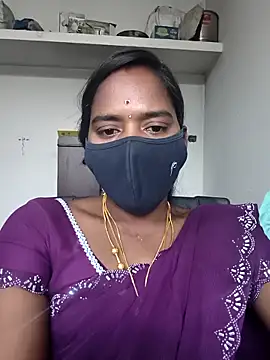 Snapshot of Tamil_Sangeetha chatting on April 20, 12:30 pm Tamil Sangeetha online show from April 20, 12:30 pm