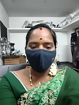 Snapshot of Tamil_Sangeetha chatting on April 21, 4:34 pm Tamil Sangeetha online show from April 21, 4:34 pm