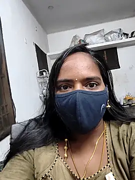 Snapshot of Tamil_Sangeetha chatting on April 23, 1:46 pm Tamil Sangeetha online show from April 23, 1:46 pm