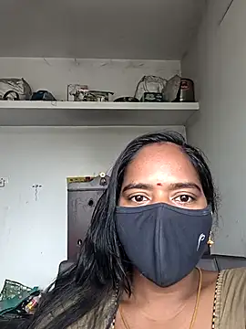Snapshot of Tamil_Sangeetha chatting on April 24, 4:15 am Tamil Sangeetha online show from April 24, 4:15 am