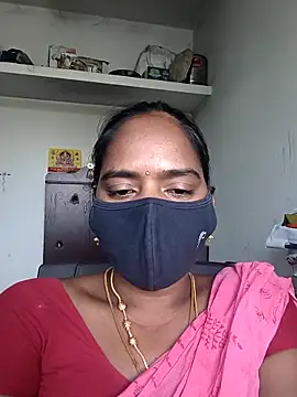 Snapshot of Tamil_Sangeetha chatting on April 26, 10:57 am Tamil Sangeetha online show from April 26, 10:57 am