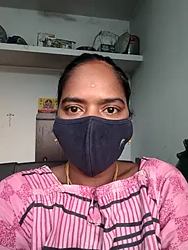 Snapshot of Tamil_Sangeetha chatting on April 27, 12:52 am Tamil Sangeetha online show from April 27, 12:52 am