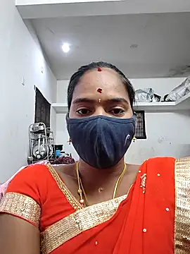 Snapshot of Tamil_Sangeetha chatting on May 4, 12:39 am Tamil Sangeetha online show from May 4, 12:39 am